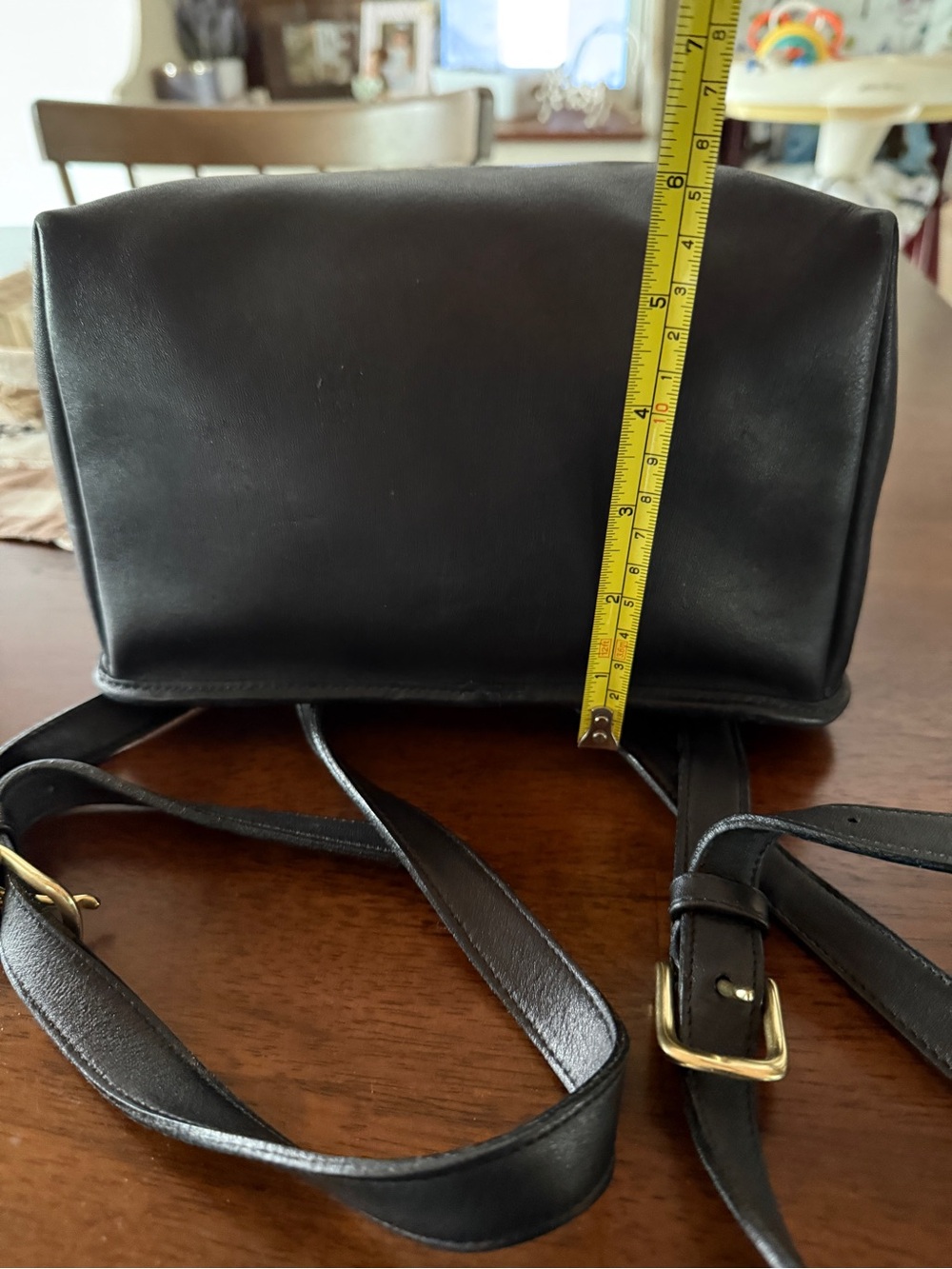 Vintage Coach Black Leather Backpack with Gold Turnlock - Picture 8 of 10